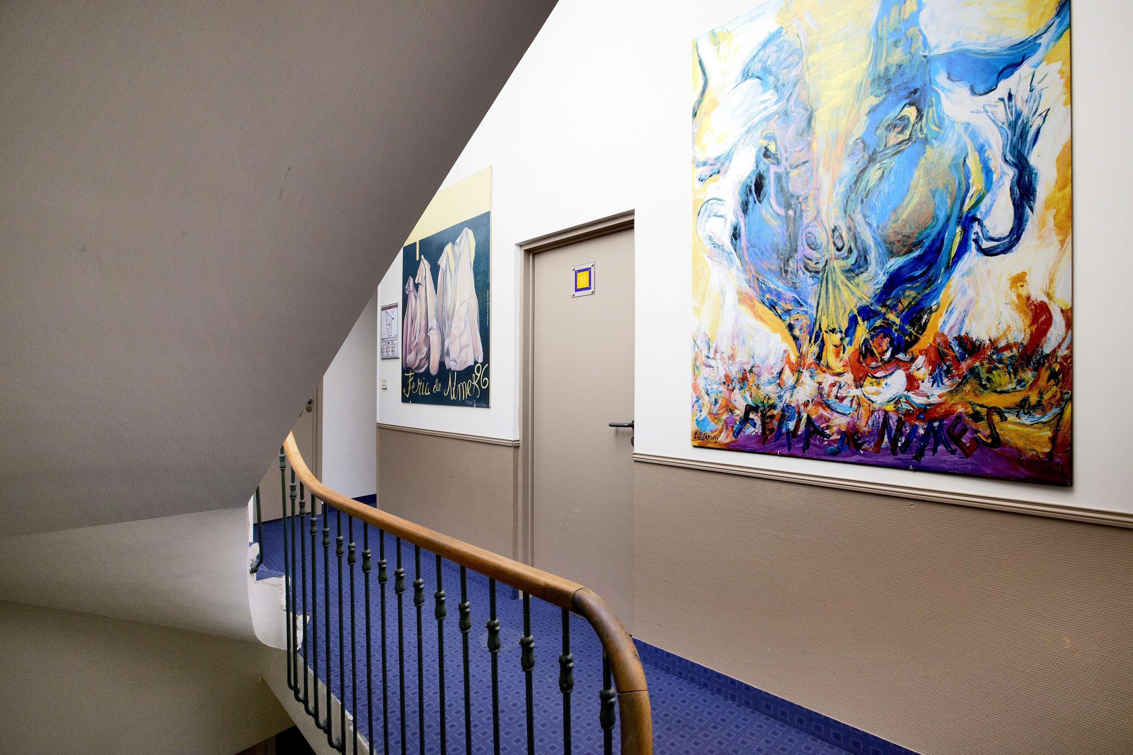 Kyriad Nimes Centre Екстер'єр фото