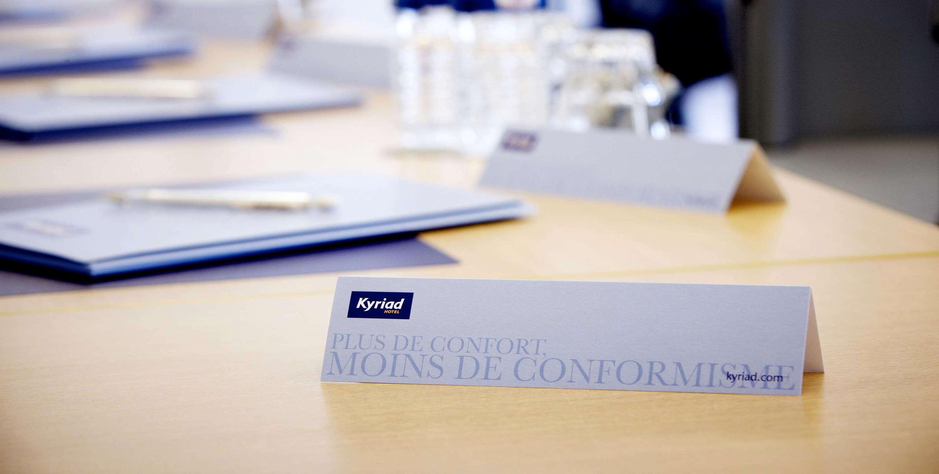 Kyriad Nimes Centre Екстер'єр фото